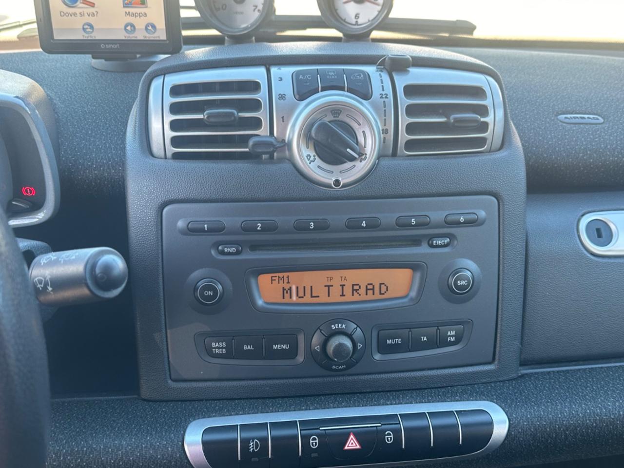 Smart ForTwo SERVOSTERZO NAVIGATORE