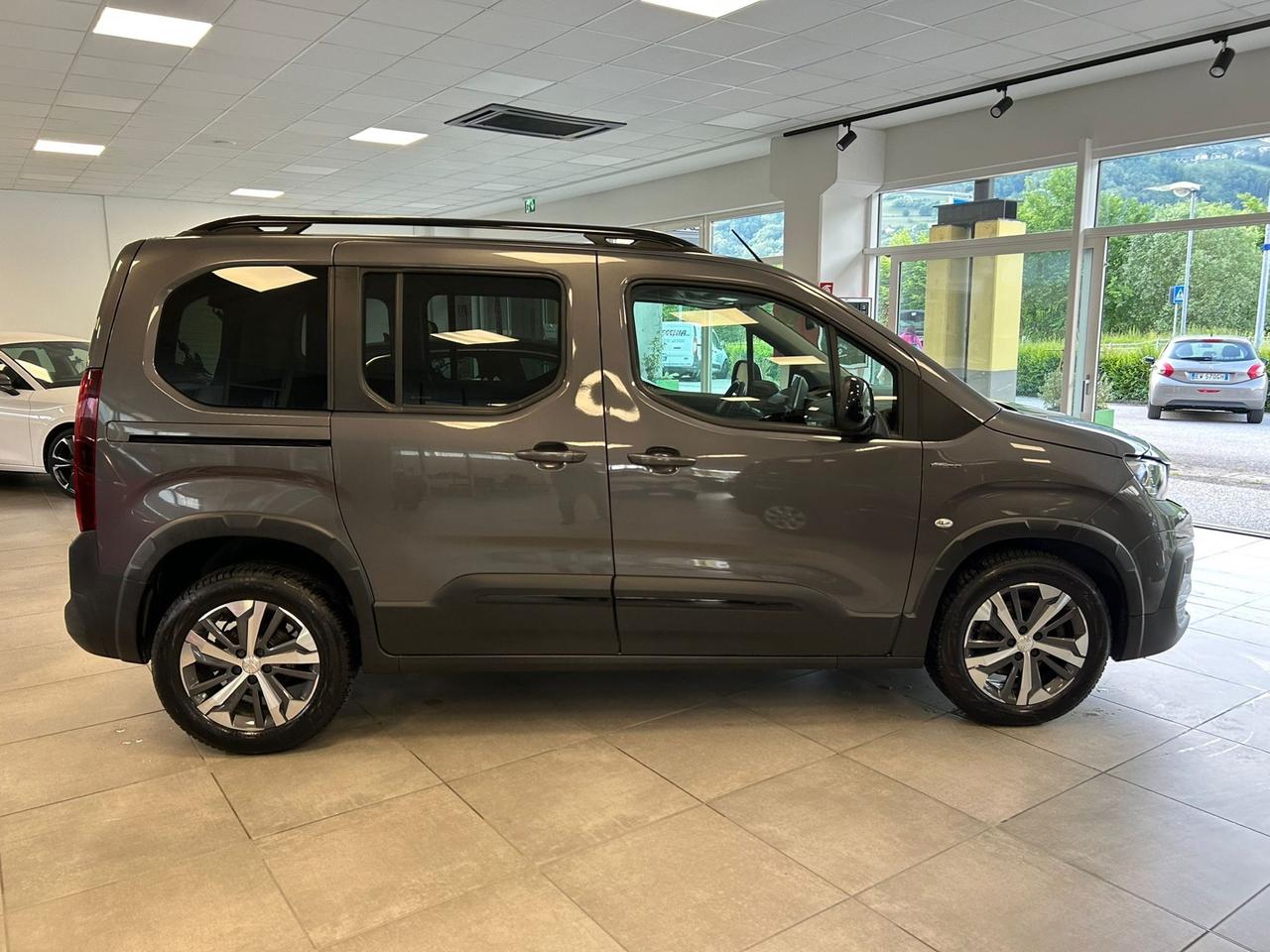 Peugeot Rifter BlueHDi 130 S&S GT Line Standard