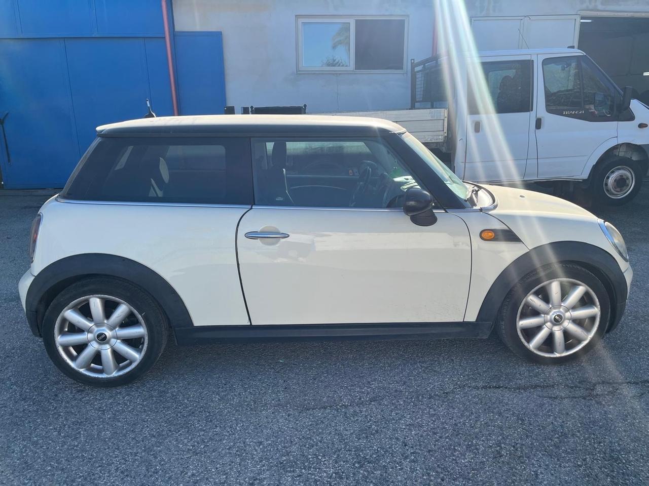 Mini Cooper 1.6 D-full-2008