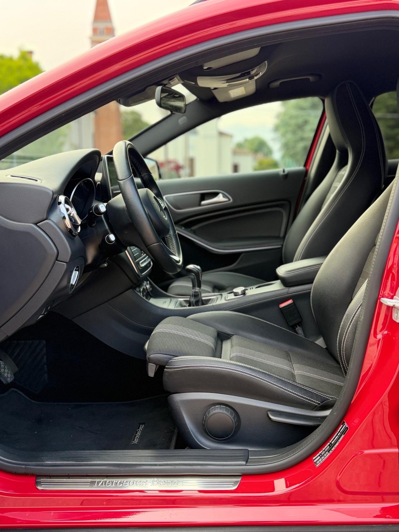 Mercedes-benz GLA 200 d Automatic Premium