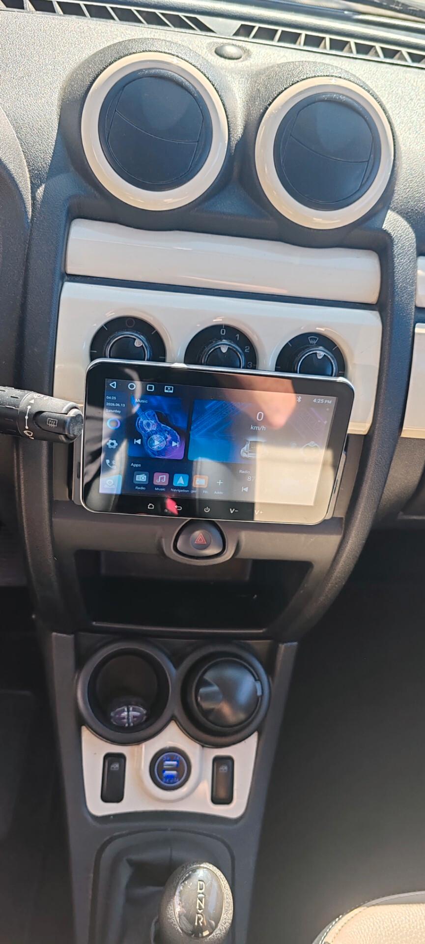 Aixam City Premium Vision ABS car play