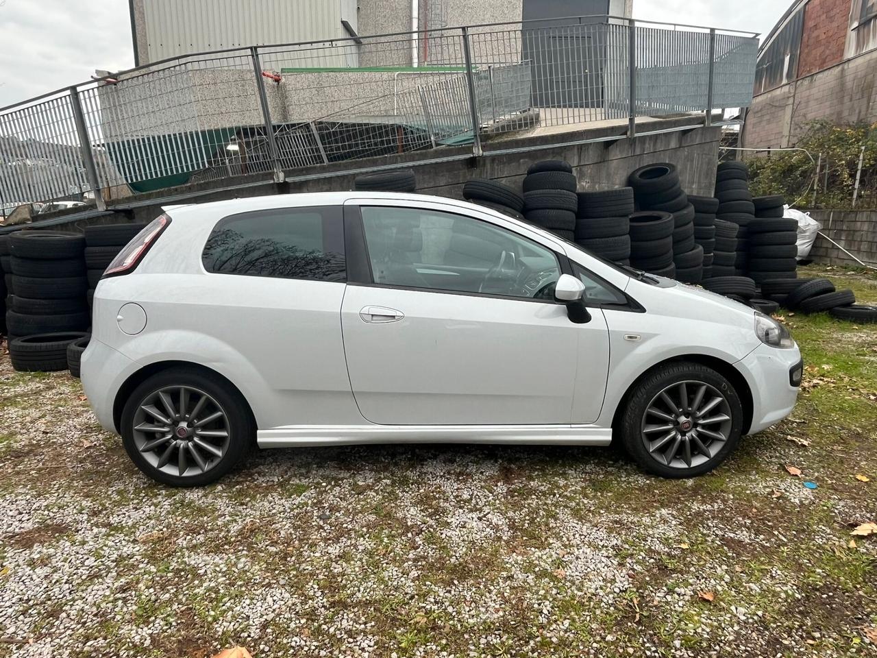 Fiat Punto Evo 3 porte - ok neopatentati