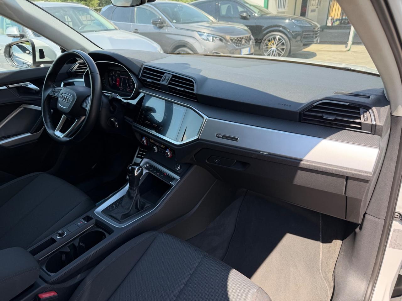 Audi Q3 35 TDI 150 CV S tronic Business