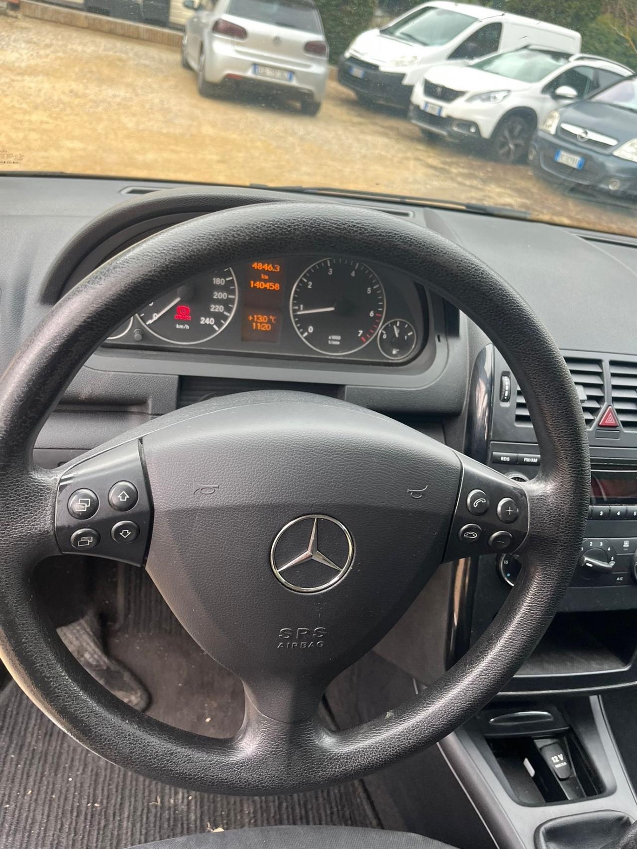 Mercedes-benz A 150 1.5 Benzina - Neopatentati