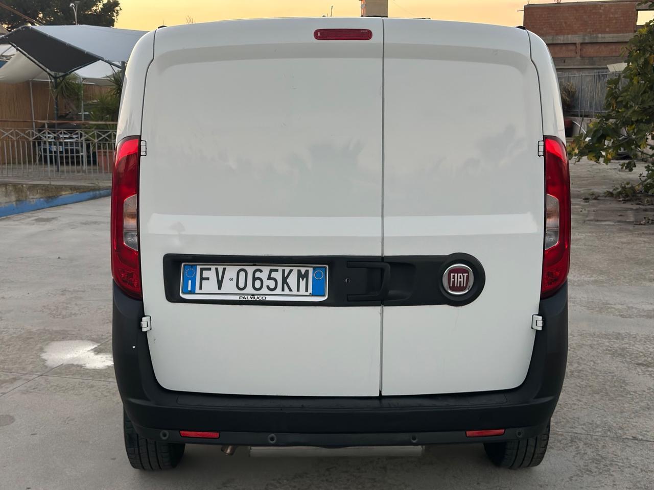 Fiat Doblò 1.4 Natural Power 120cv Cargo Maxi 2019