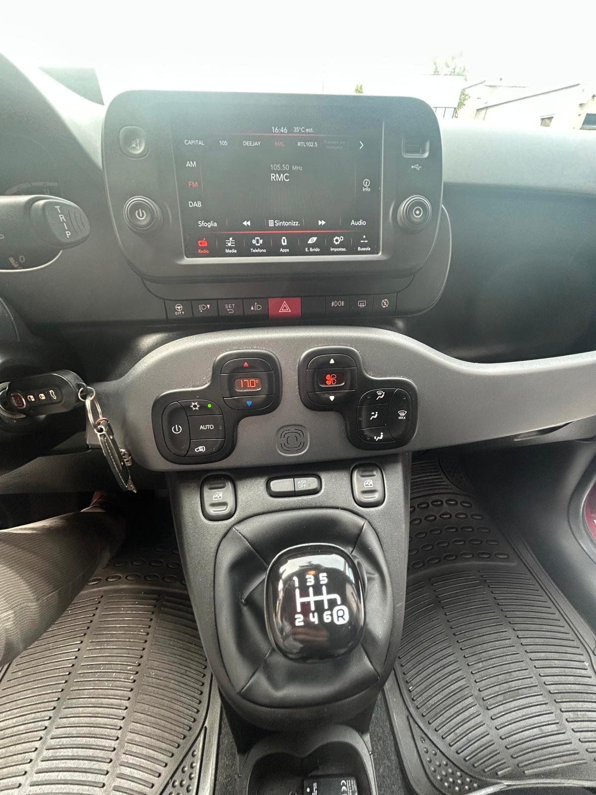 Fiat Panda 1.0 FireFly S&S Hybrid City Cross