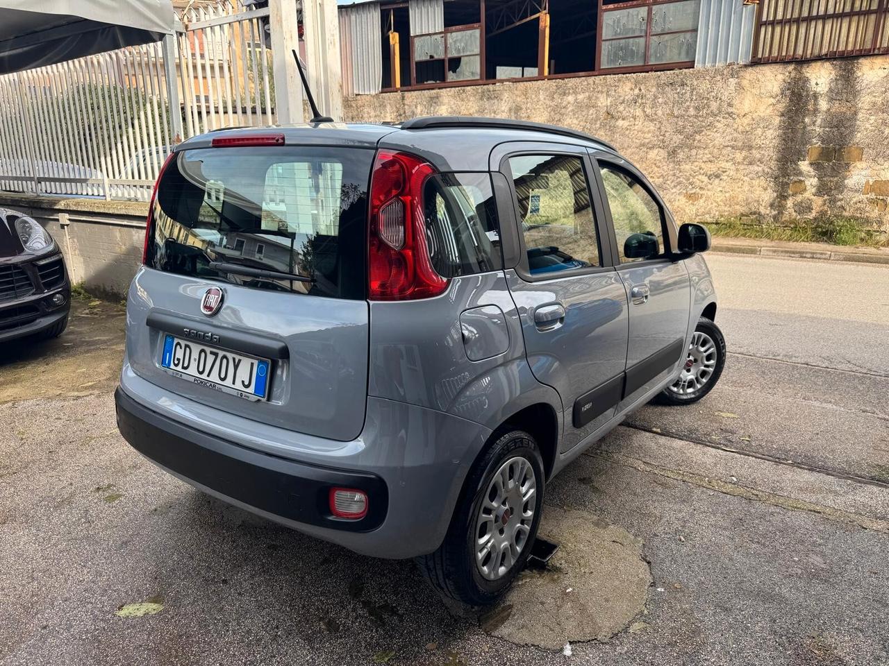 FIAT PANDA 1.2 69CV LOUNGE 2020
