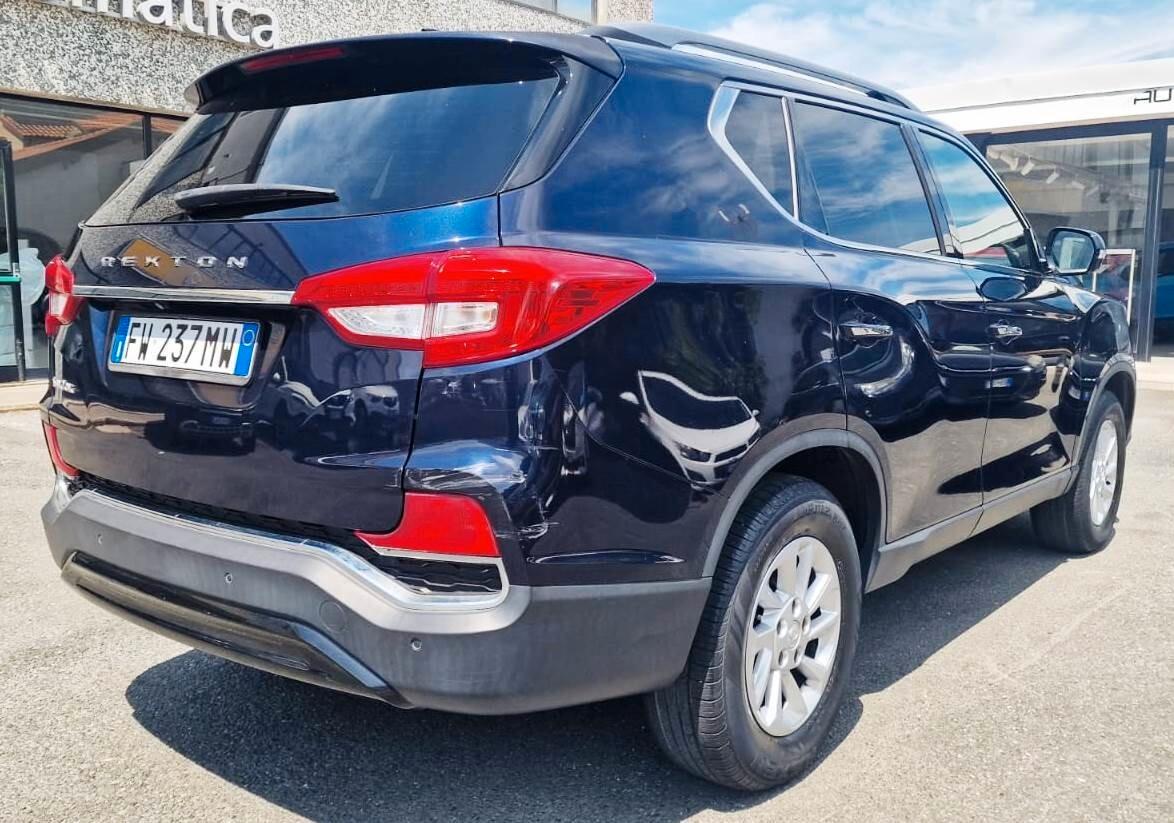 Ssangyong REXTON 2.2 2WD Road