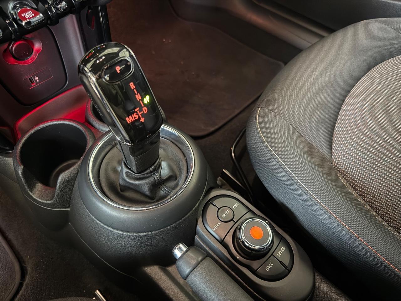 Mini 1.5 Cooper D Hype CAMBIO AUTOMATICO