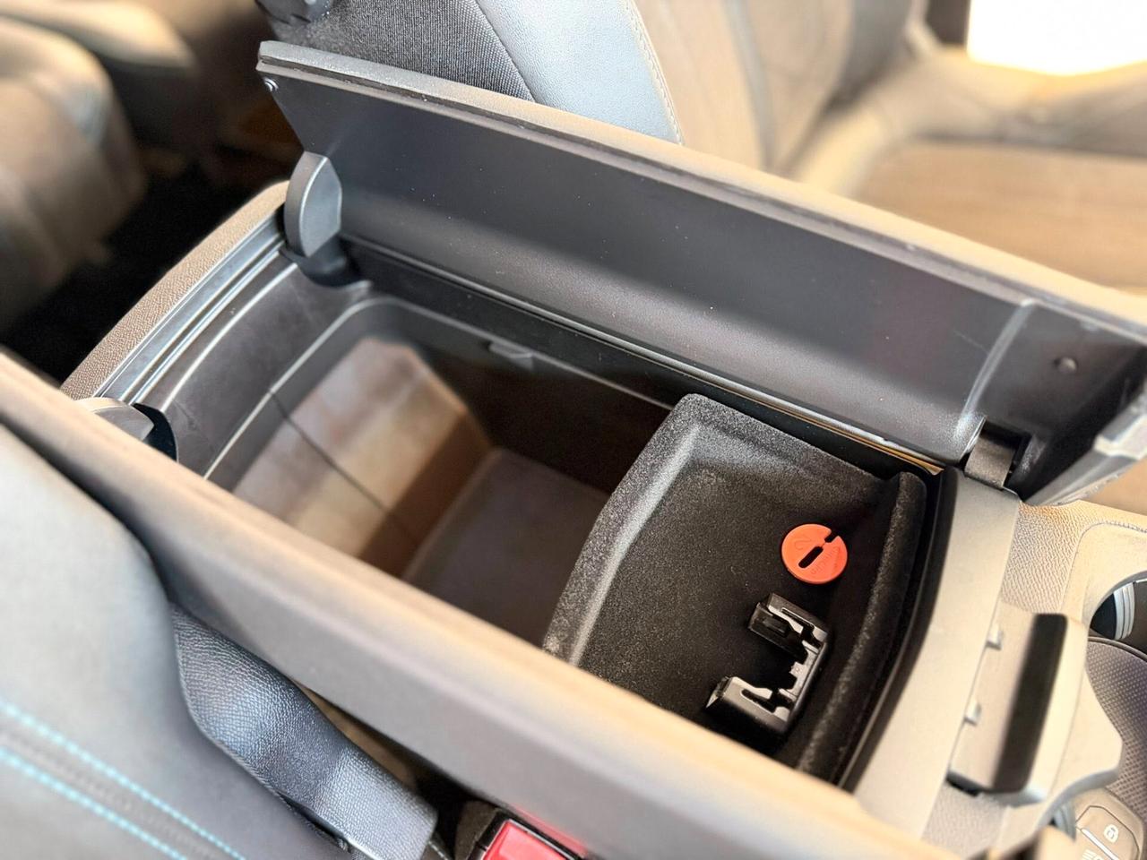 Peugeot 5008 BlueHDi 130 S&S Crossway 7POSTI