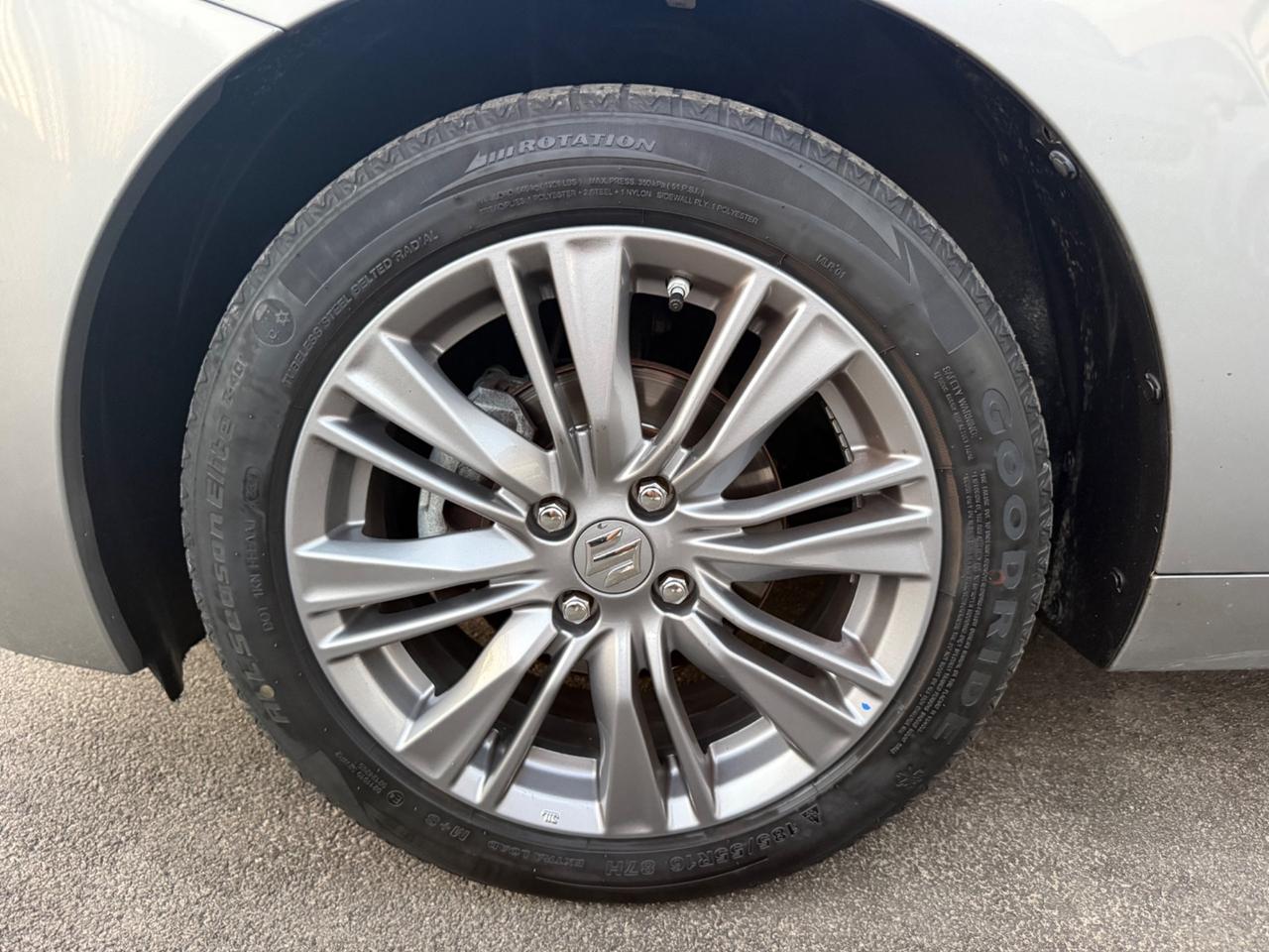 Suzuki Baleno 1.2 Dualjet Top Benzina