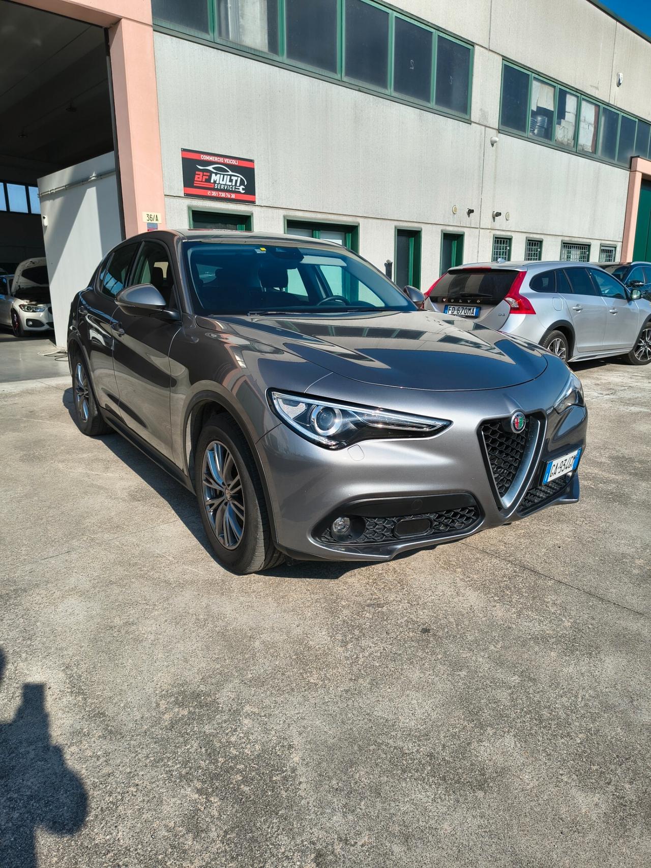 Alfa Romeo Stelvio 2.2 Turbodiesel 160 CV AT8 RWD Business
