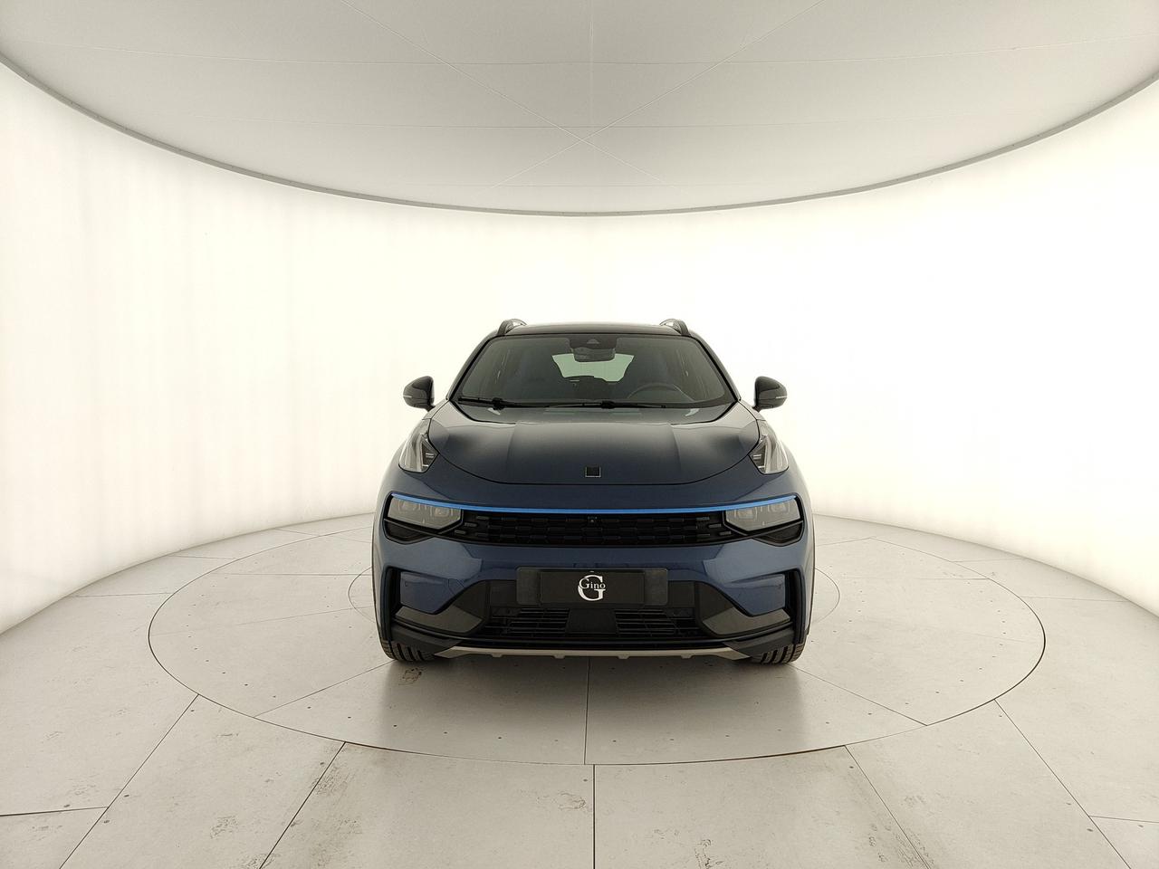 LYNK & CO 01 1.5 td phev auto