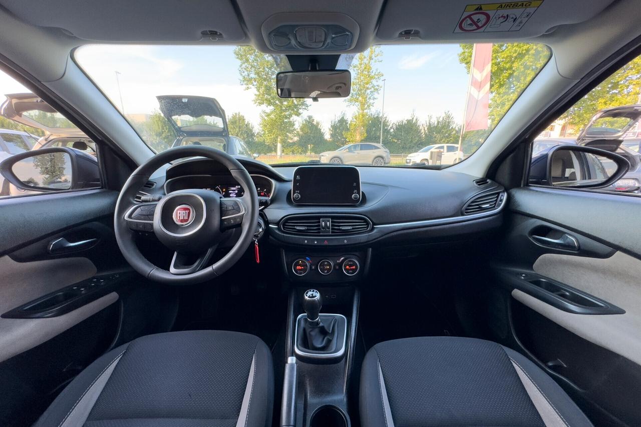 FIAT TIPO SW - Lounge / 1 proprietario