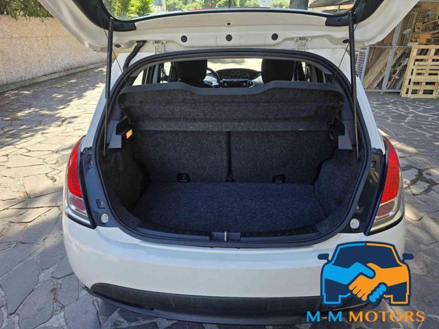 LANCIA Ypsilon 0.9 TwinAir 85 CV 5 porte Metano Ecochic Gold