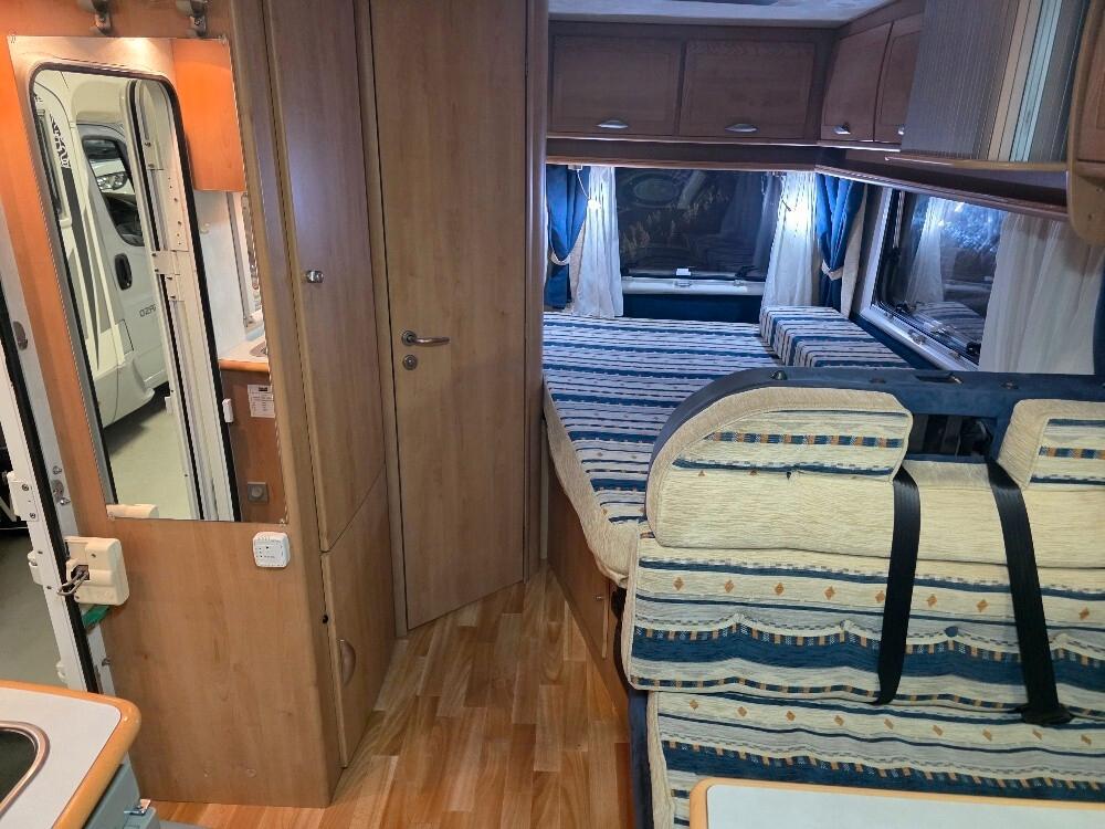 CAMPER MCLOUIS GLEN 262