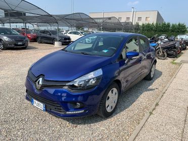 RENAULT Clio 1.2 75 CV 5 porte Duel2