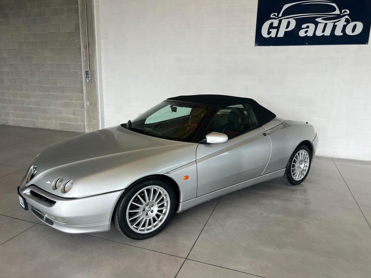 Alfa Romeo GTV Spider 1.8i 16V Twin Spark con certificato di rilevanza storica