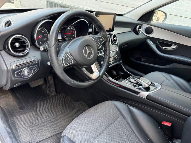 MERCEDES-BENZ C 220 d Auto Premium