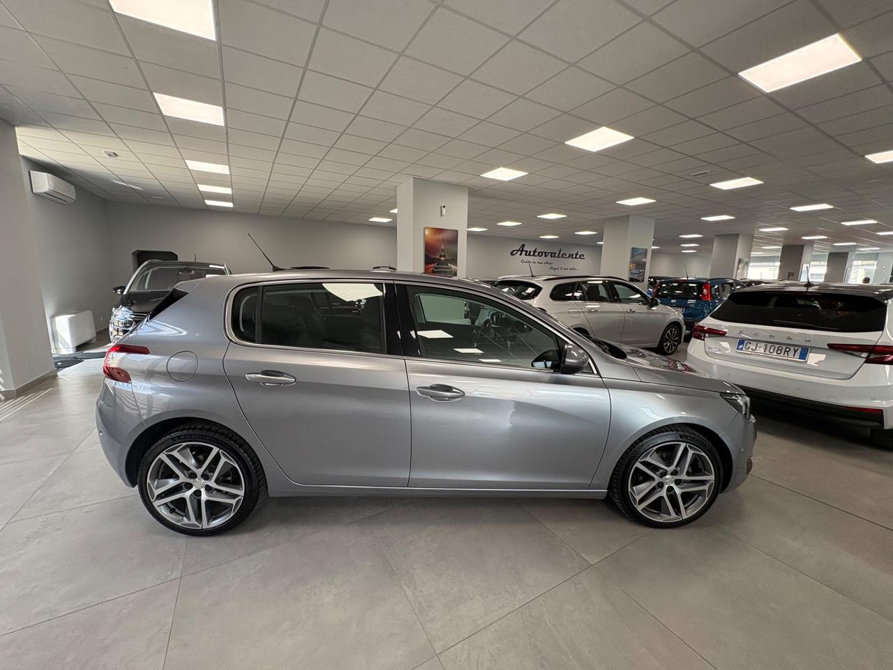 Peugeot 308 Allure 1.5 HDI 120cv 2016 km 104000