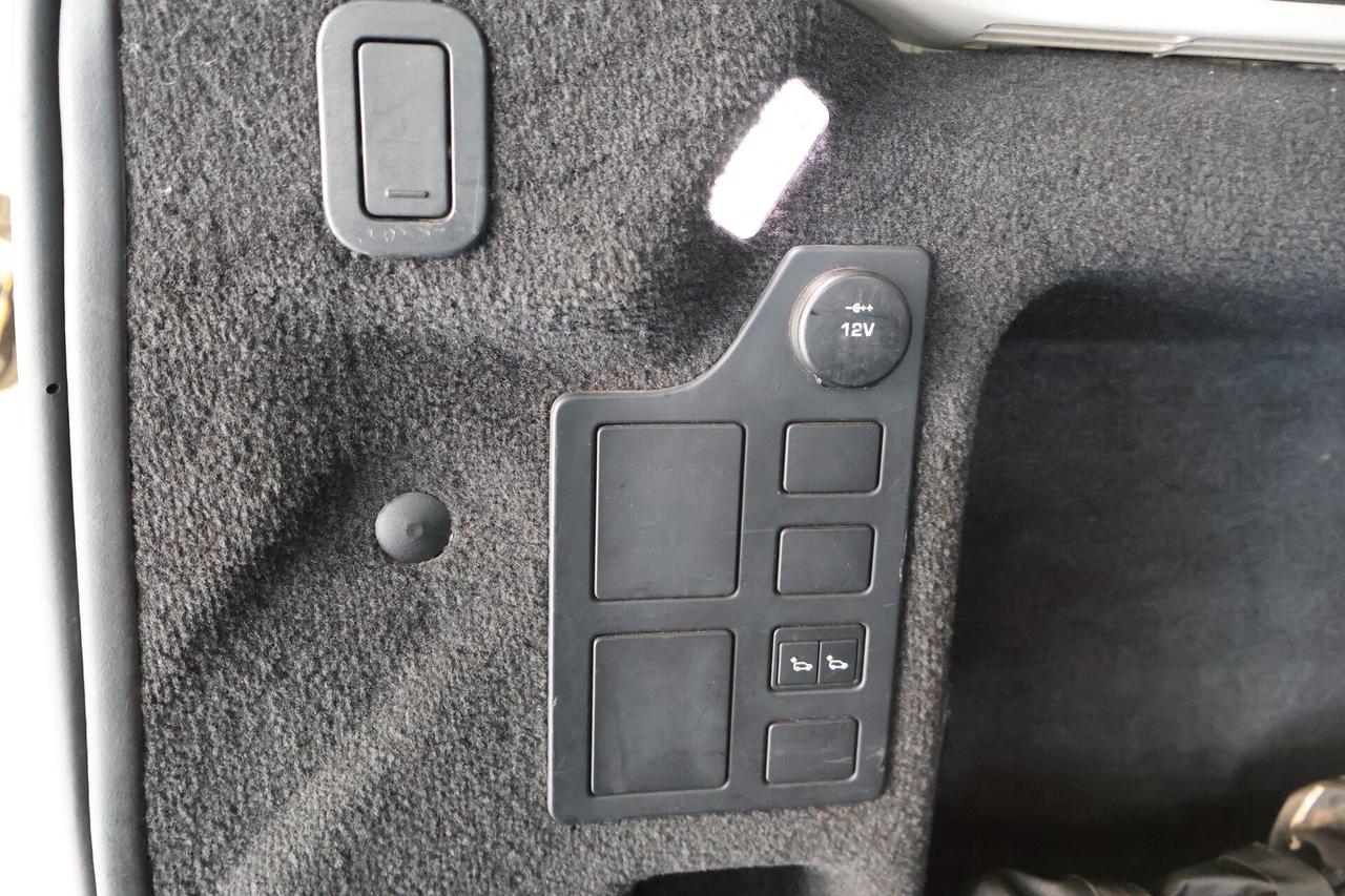 Land Rover Discovery 2.0 TD4 motore nuovo IVA ESPOSTA