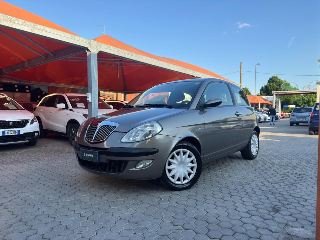 Lancia Ypsilon ADATTA A NEOPATENTATI 1.2 16V Argento