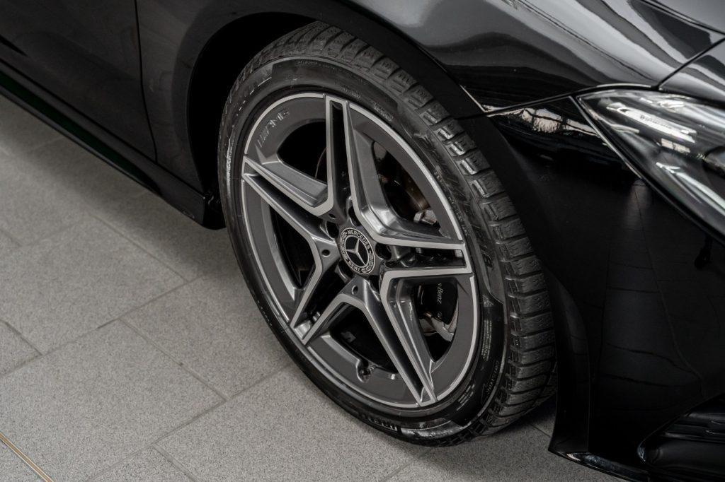 MERCEDES-BENZ CLA 200 d Automatic Premium