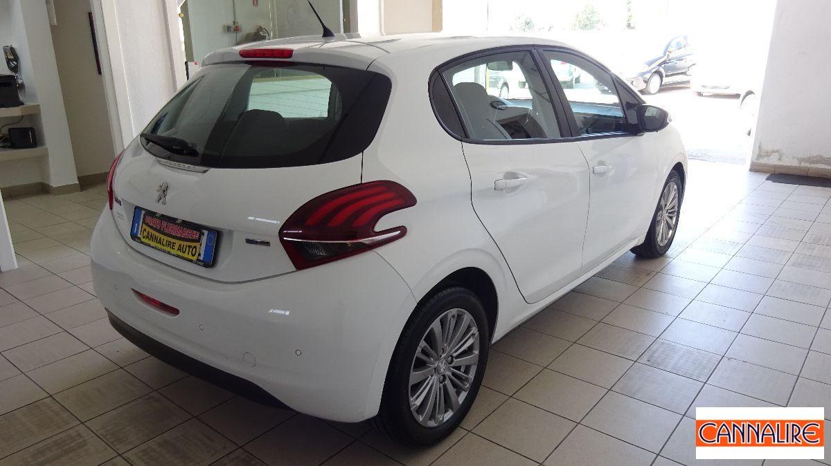 PEUGEOT - 208 - PureTech 82 5p. GPL Active
