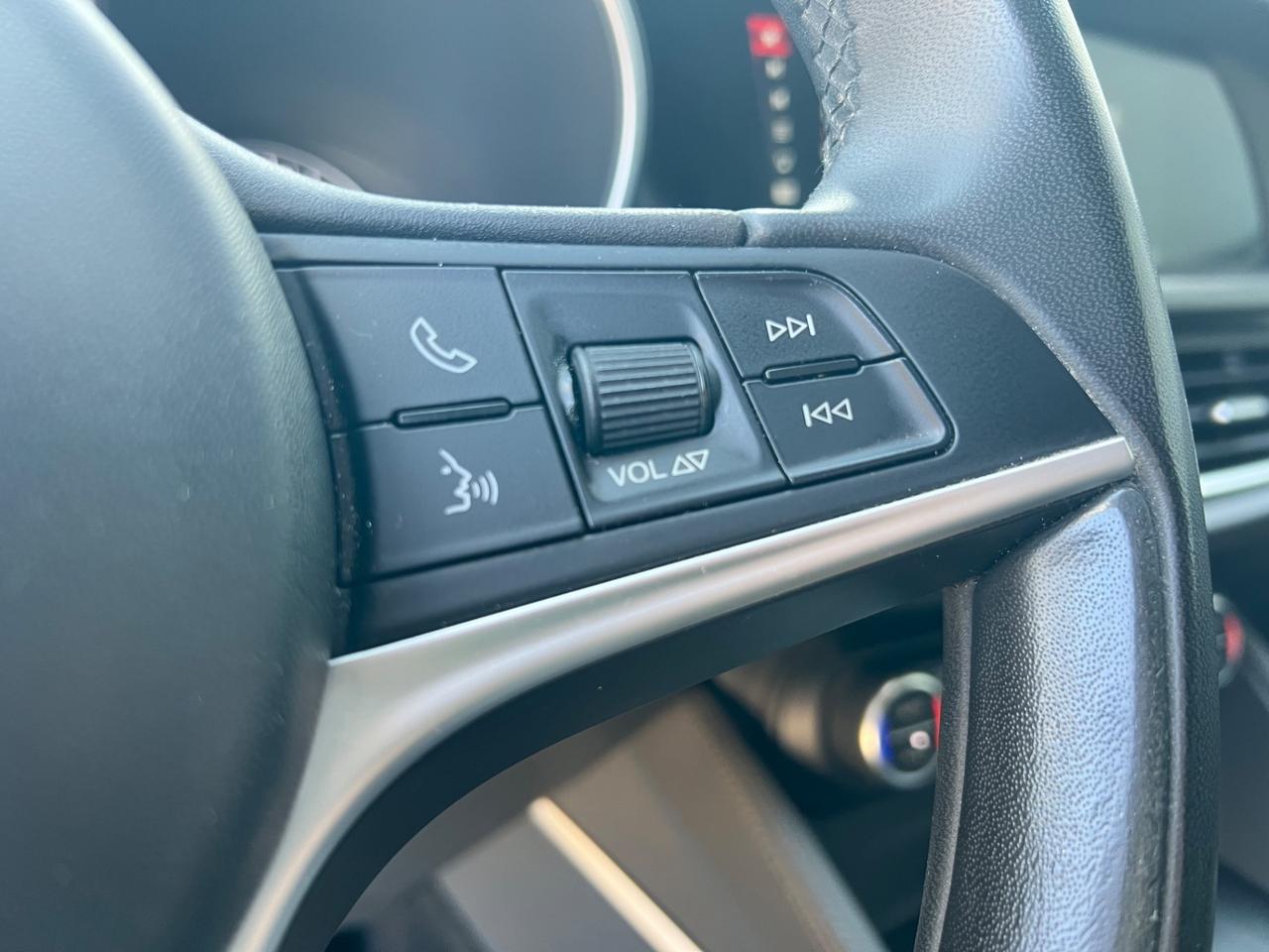 Alfa Stelvio 2.2 180 cv