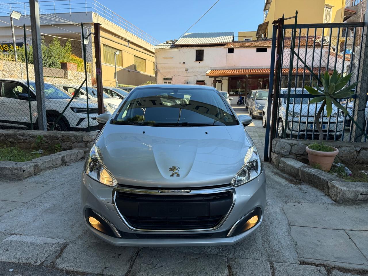 Peugeot 208 82CV 5 porte Allure