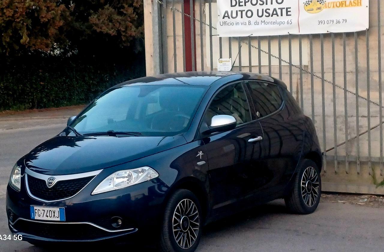 Lancia Ypsilon 1.2 69 CV 5 porte GPL Ecochic Unyca