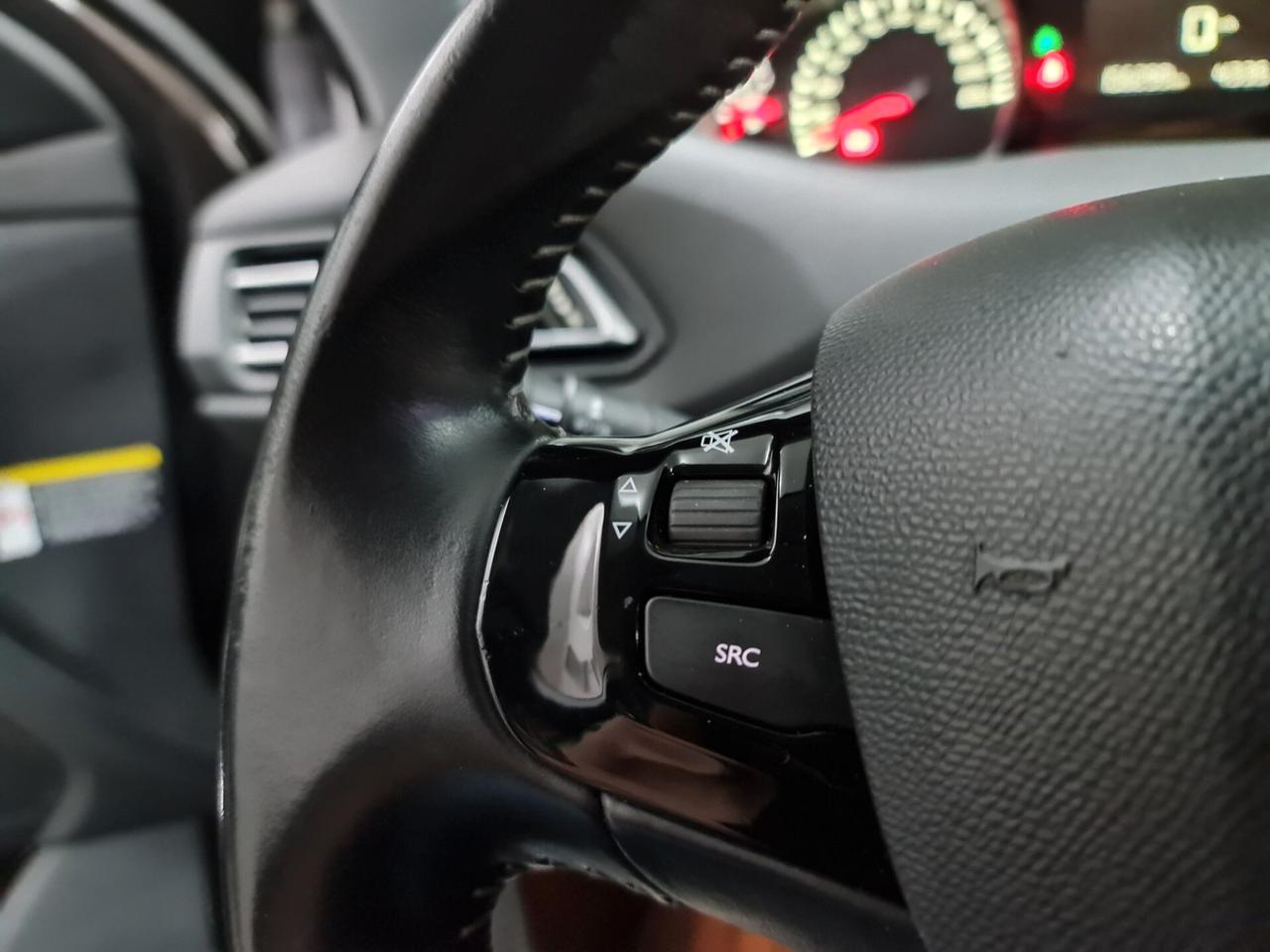 Peugeot 308 1.6 e-HDi 115 CV Stop&Start Allure