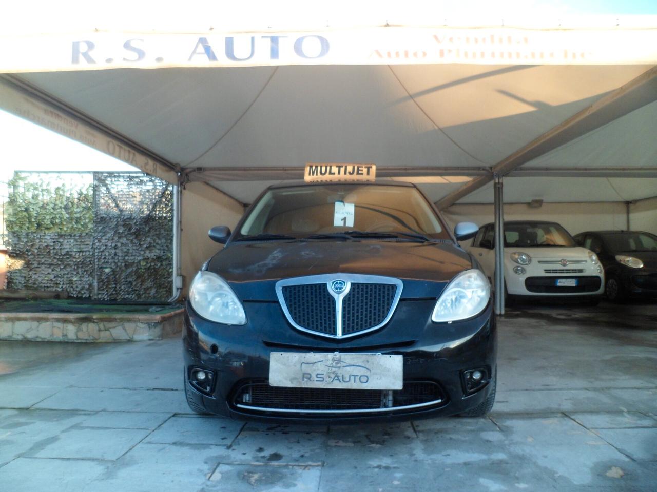 Lancia Ypsilon 1.3 MJT 90 CV MomoDesign 07