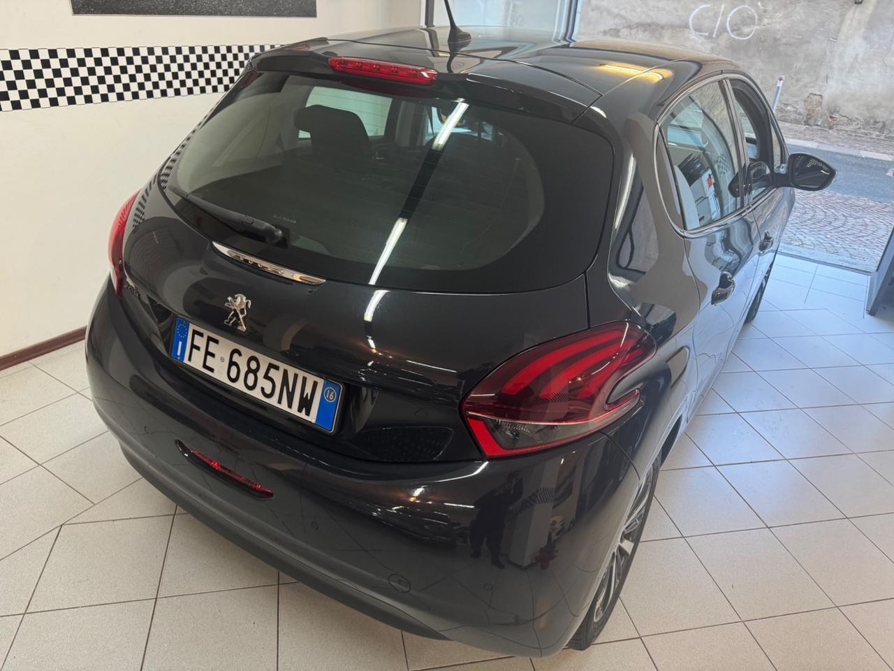 Peugeot 208 GPL Allure retrocamera sensori