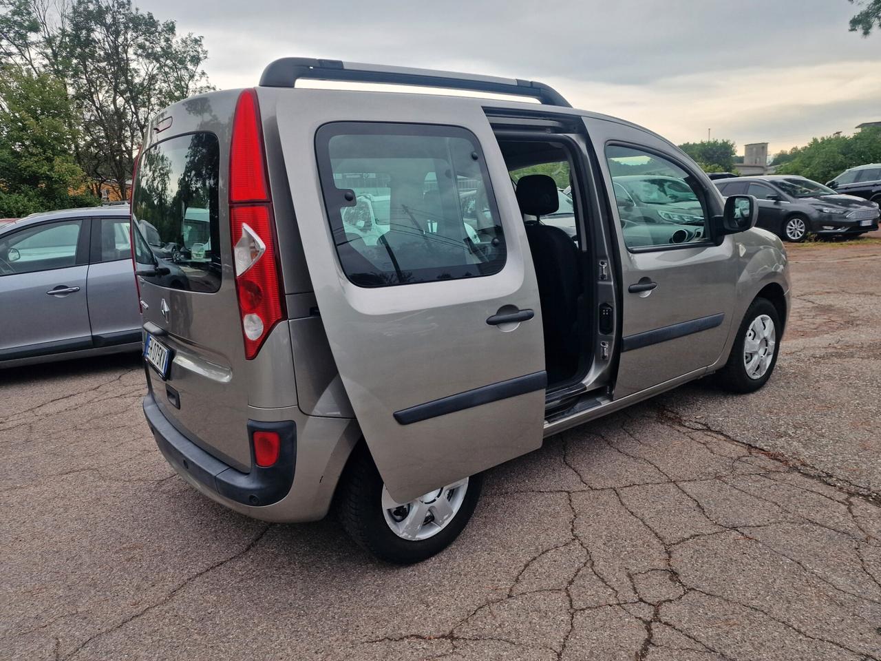 Renault Kangoo 1.5 dCi 75CV F.AP. 5 porte Attractive
