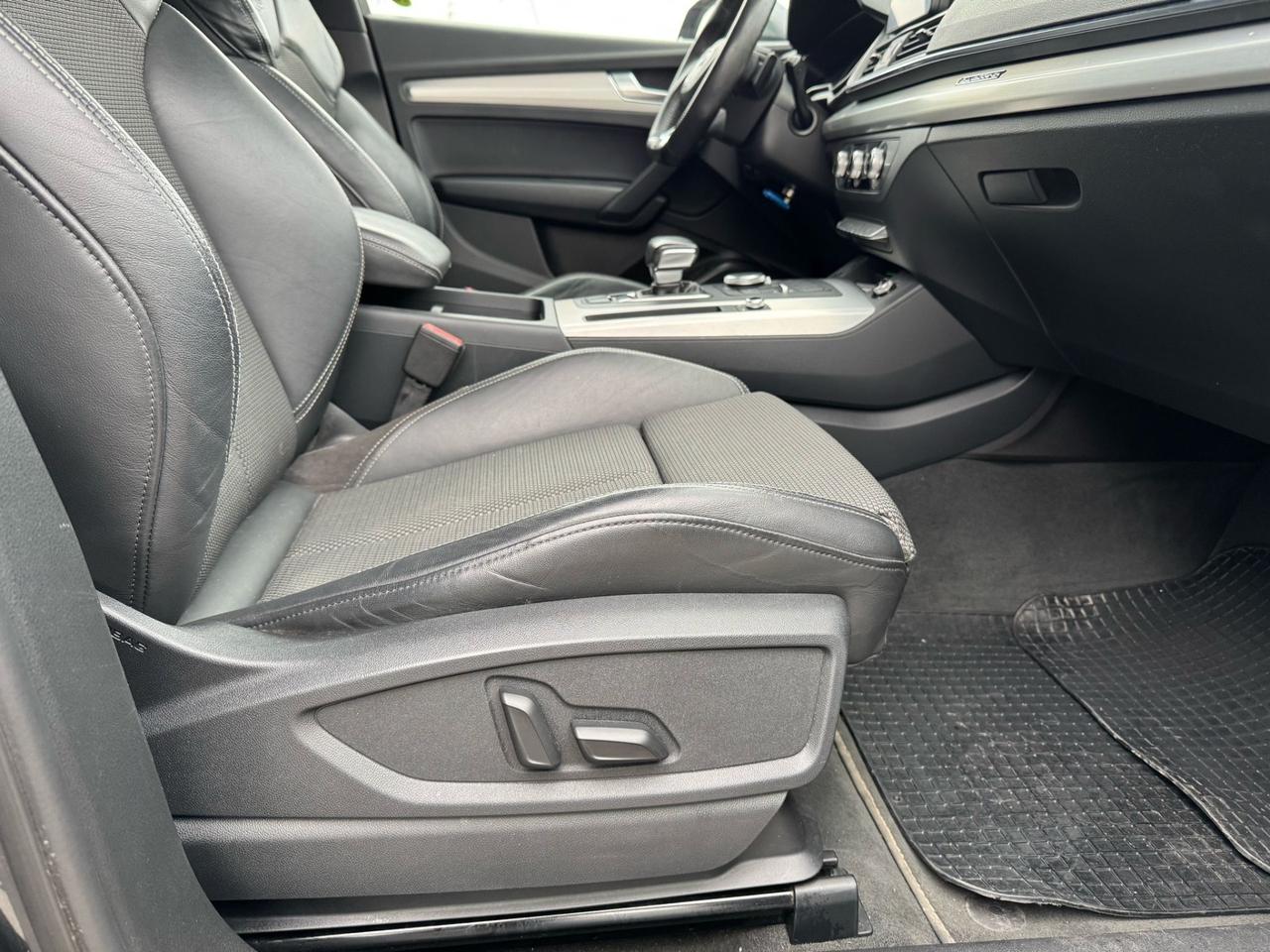 Audi Q5 2.0 TDI quattro S tronic S line plus