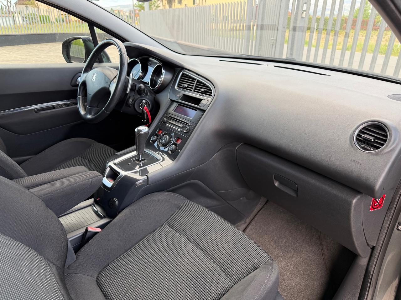 Peugeot 5008 1.6 hdi 110cv Premium Automatica 7 Posti