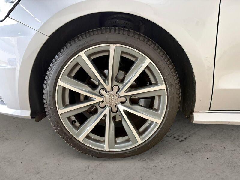 Audi A1 A1 SPB automatica 5 p.