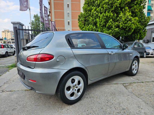 ALFA ROMEO 147 1.6i 16V T.S. (105 CV) 5p. GPL