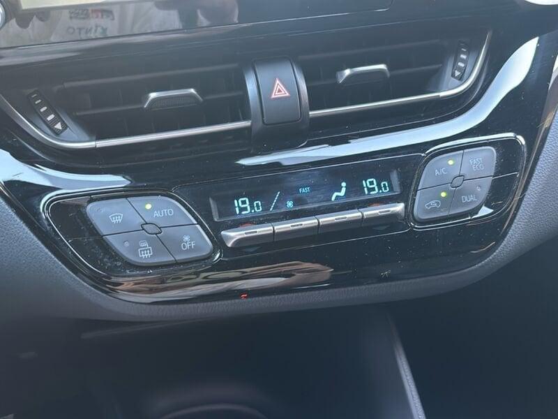 Toyota C-HR 1.8H (122CV) E-CVT Active