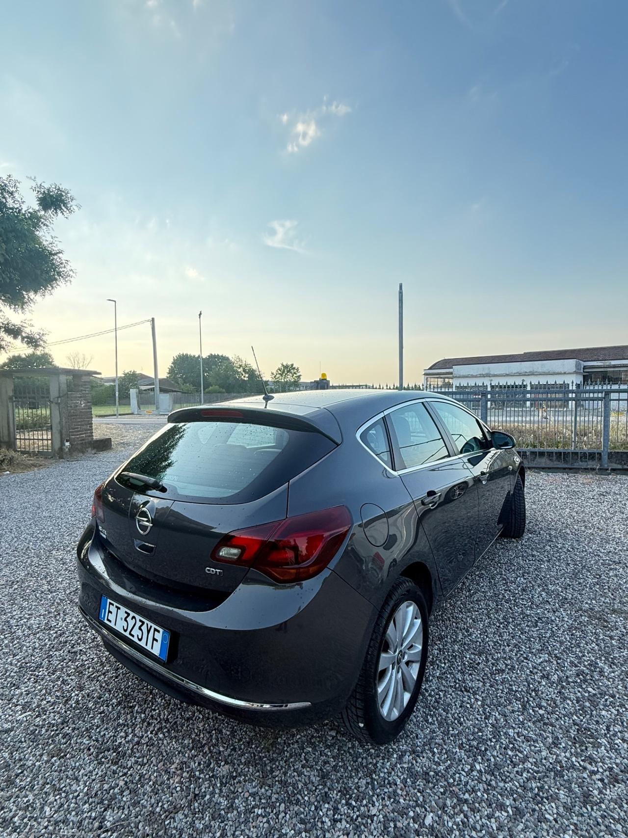 Opel Astra 1.7 CDTI 110CV 5 porte Elective