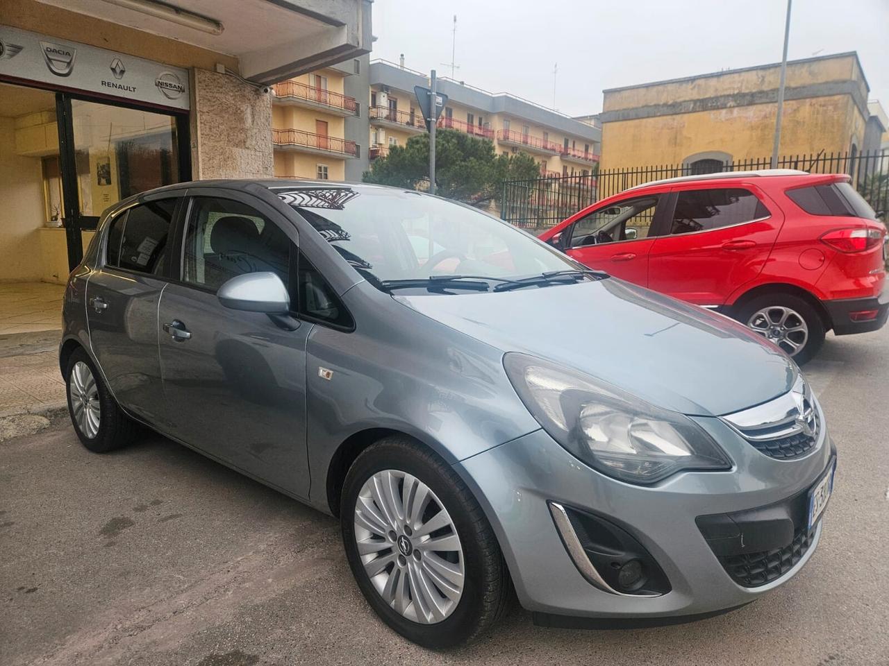 Opel Corsa 5P COSMO 1.2 BENZ. GPL