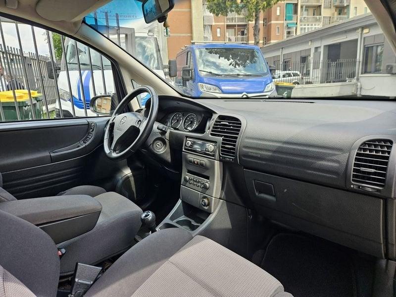 Opel Zafira Zafira 1.8 16v Elegance 7POSTI