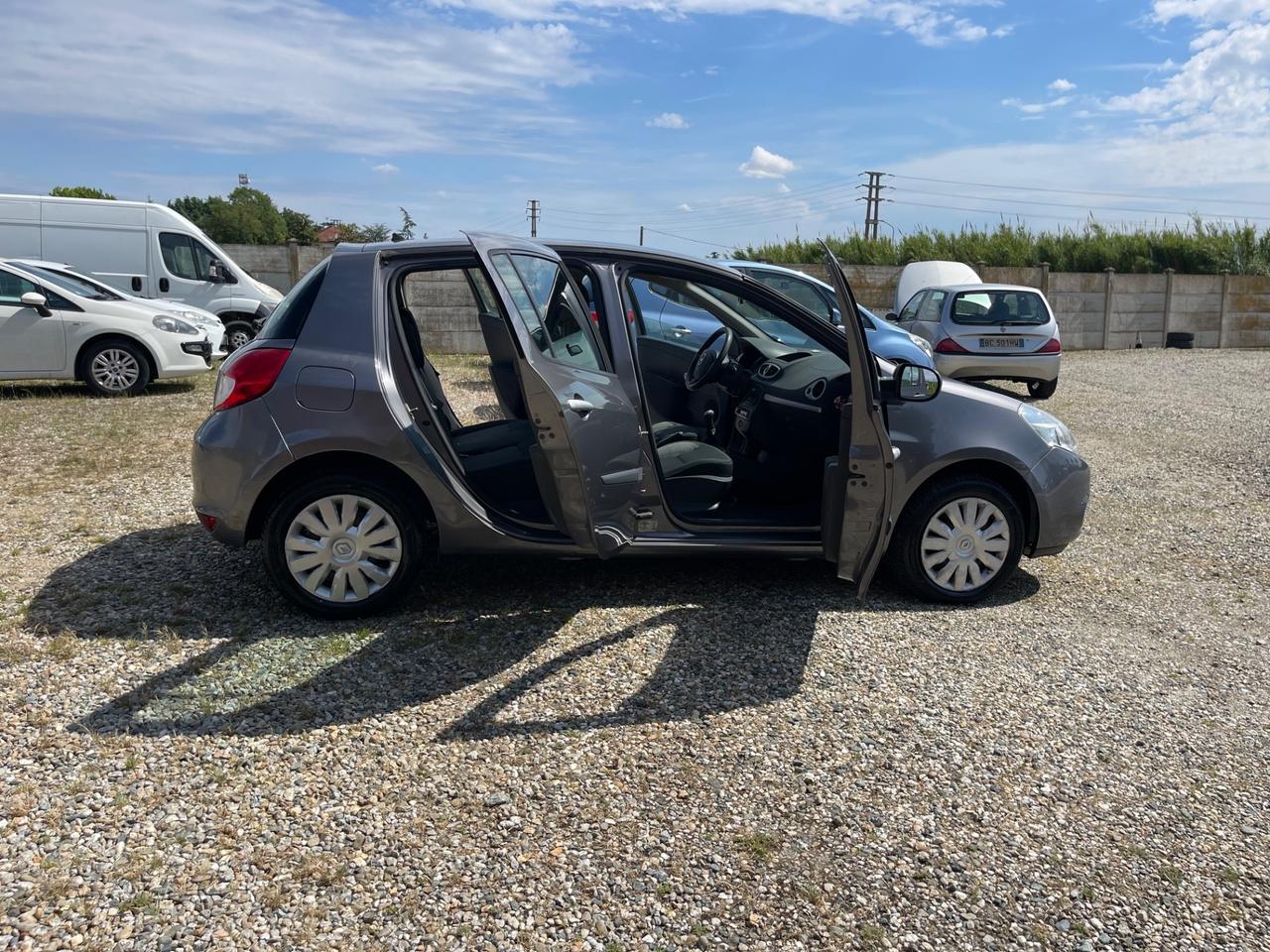 Renault Clio 1.2 16V 5 porte Confort