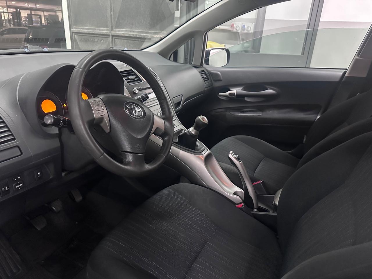 Toyota Auris 1.4 D-4D 5 porte Sol MY'08 2008