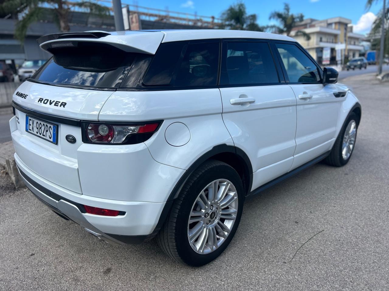 Land Rover Range Evoque 2.2 TD4 5p. Prestige