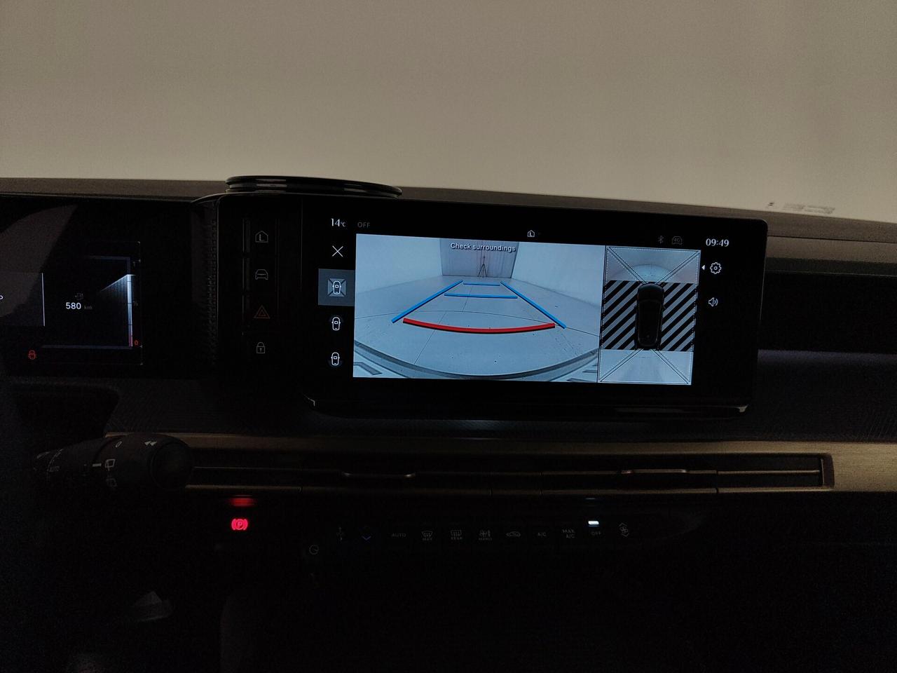 Lancia Ypsilon Hybrid e-DCT LX
