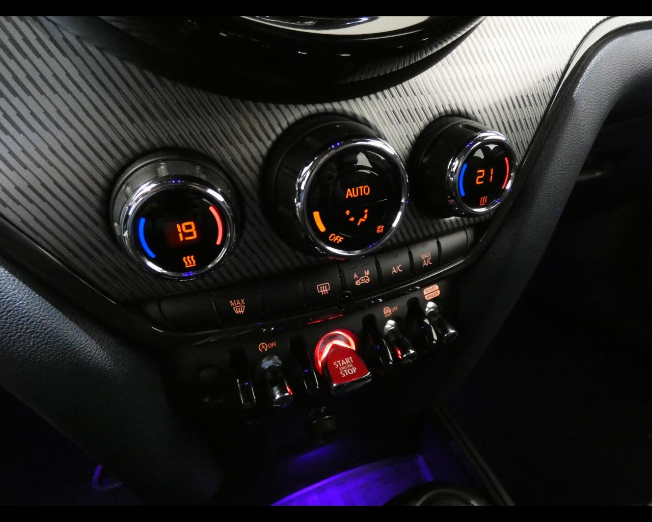 MINI Mini Countrym.(F60) - Mini 2.0 Cooper D Yours Countryman