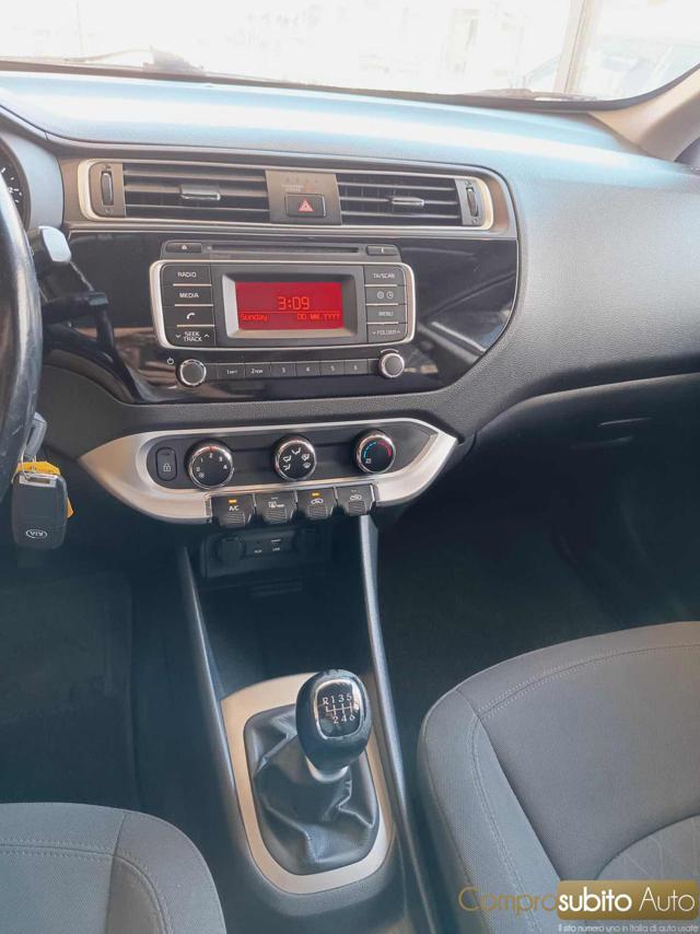 KIA Rio 1.1 CRDi 5p. Cool