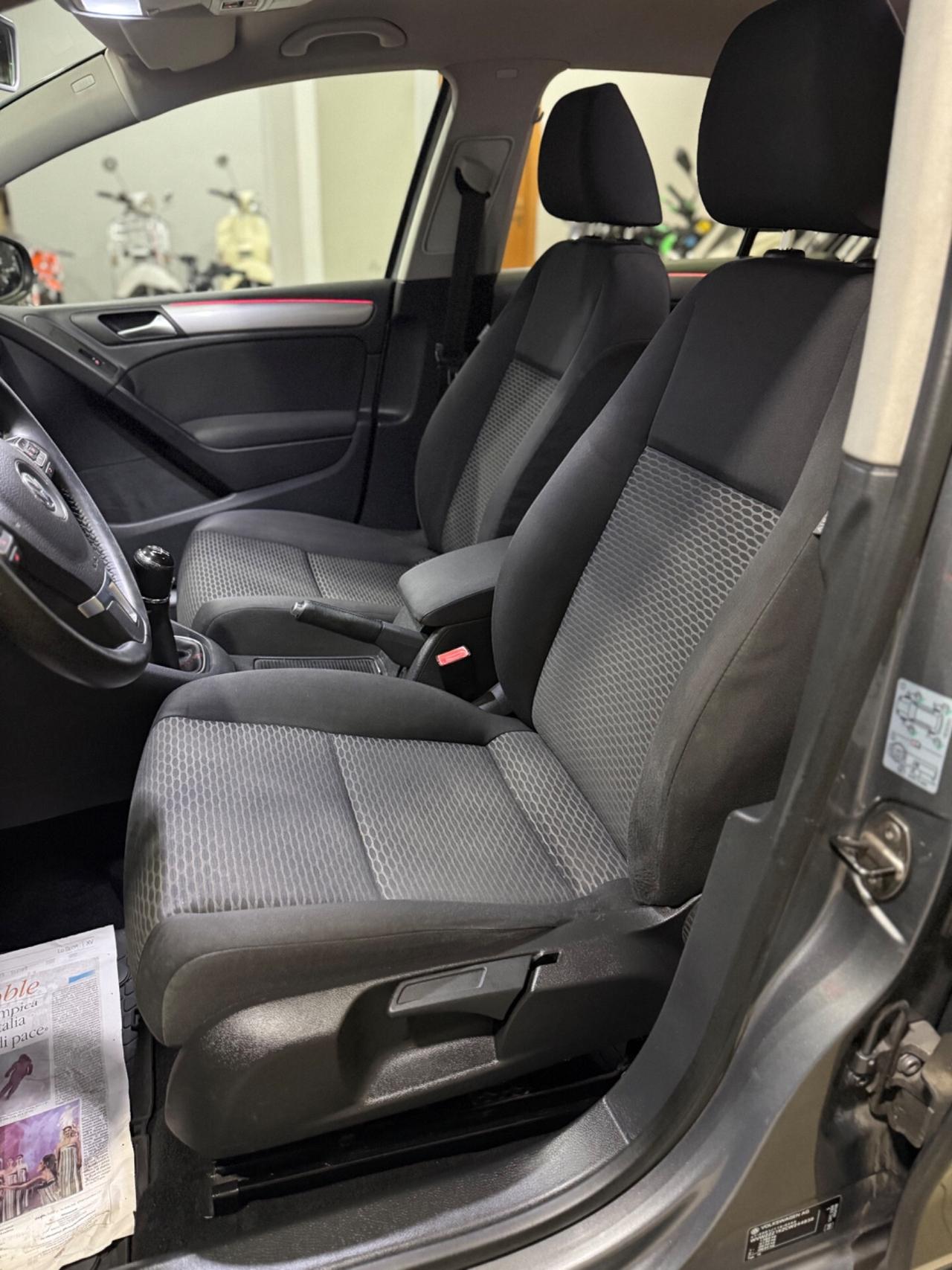 Volkswagen Golf 1.6 TDI DPF 5p. Highline